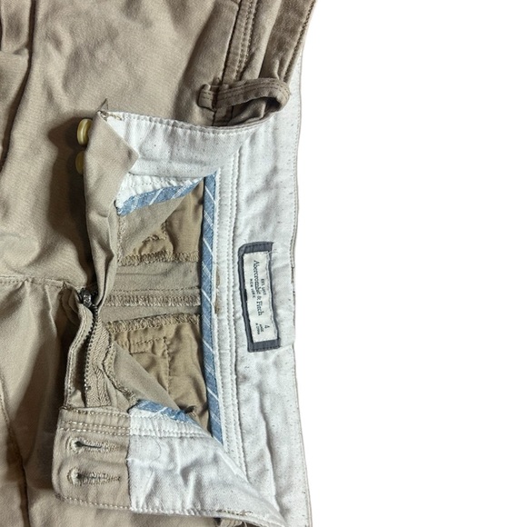 Abercrombie & Fitch Khaki Shorts - Picture 3 of 3